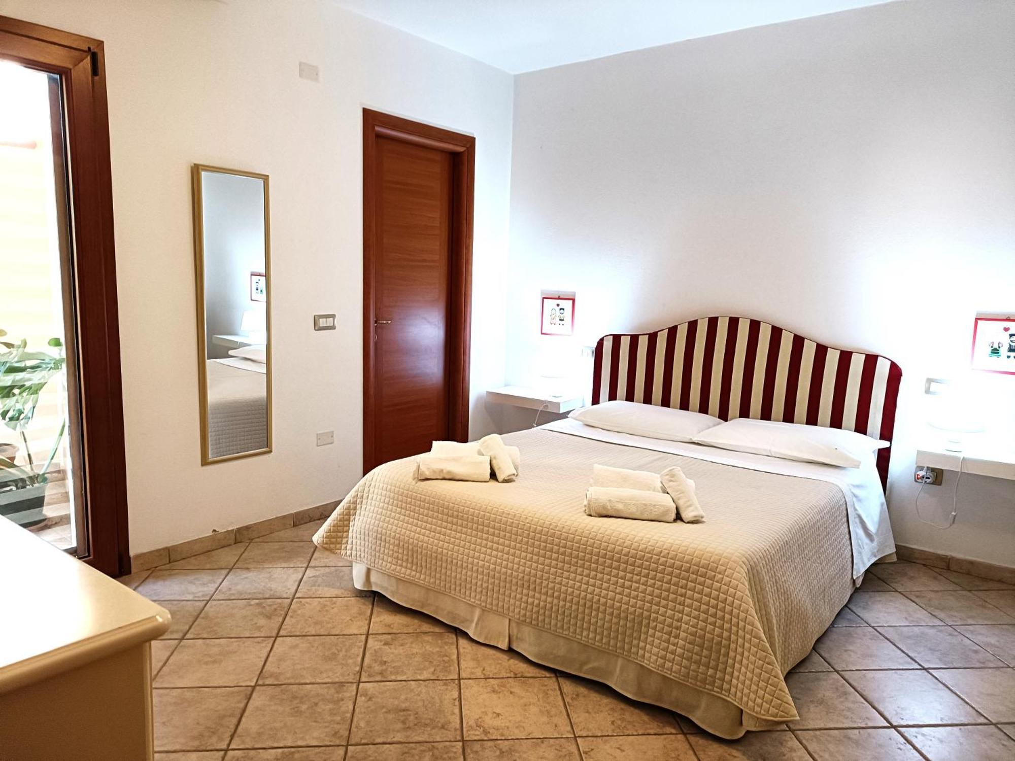 Giarranas House - Apartment With Coutyard Villacidro المظهر الخارجي الصورة
